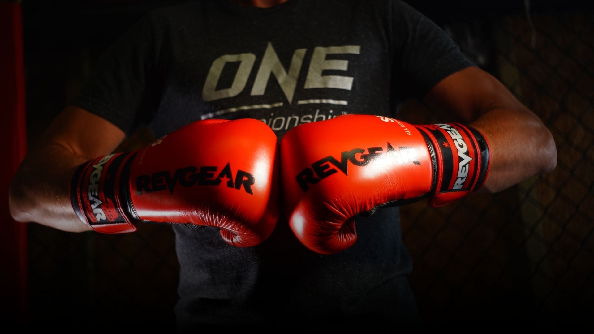 Boxing Glove Size Guide: Finding the Perfect Fit for Your Training