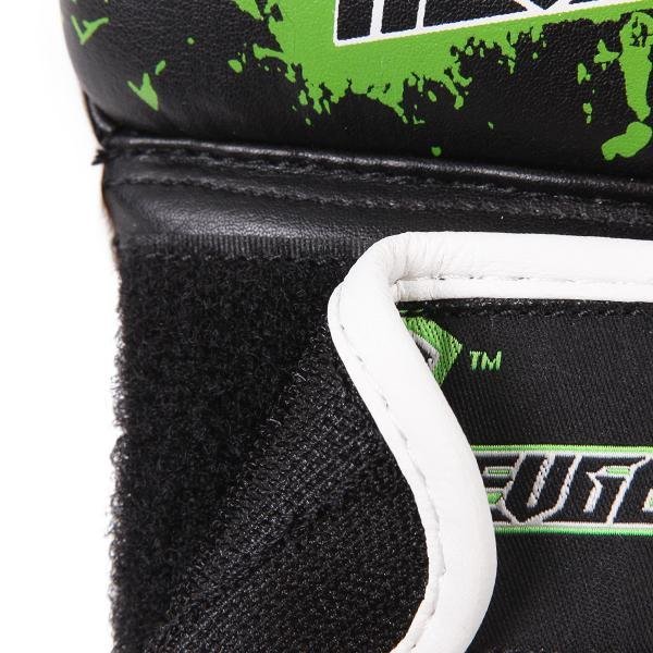 Kids Deluxe MMA Gloves - FightstorePro