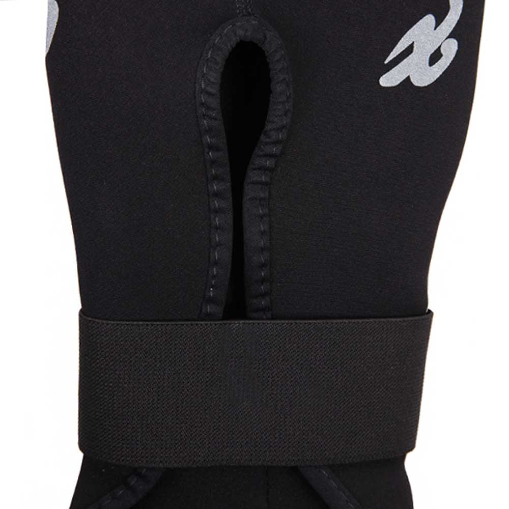 SP6 Fairtex Black MMA Style Shin Pads - FightstorePro