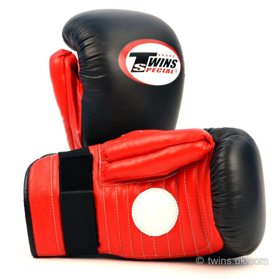 Twins Pro Coach Spar Mitts - FightstorePro